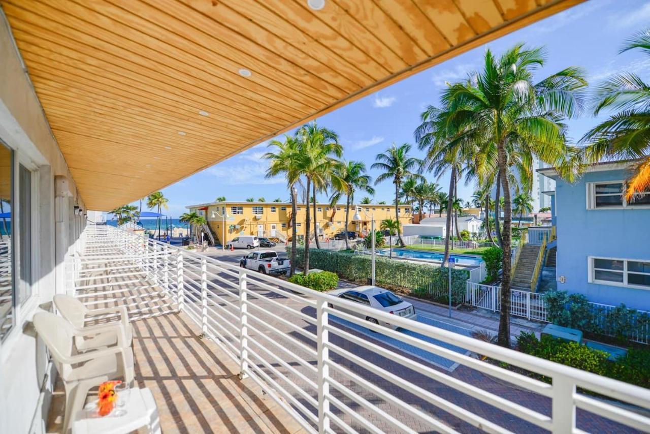 Cozy 1 Bedroom With Pool Steps From The Beach #41 Hollywood Ngoại thất bức ảnh